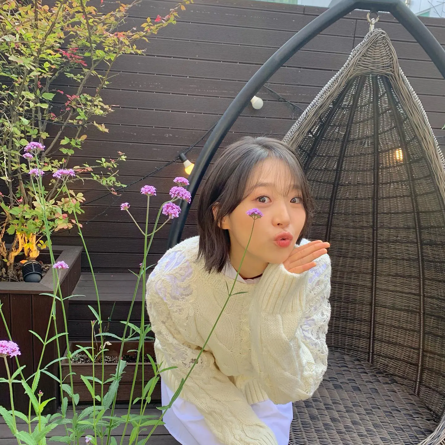 Kim Si Eun - kim-si-eun-sexy-15.webp